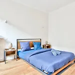 Arc De Triomphe Superbe Free Netflix Lägenhet