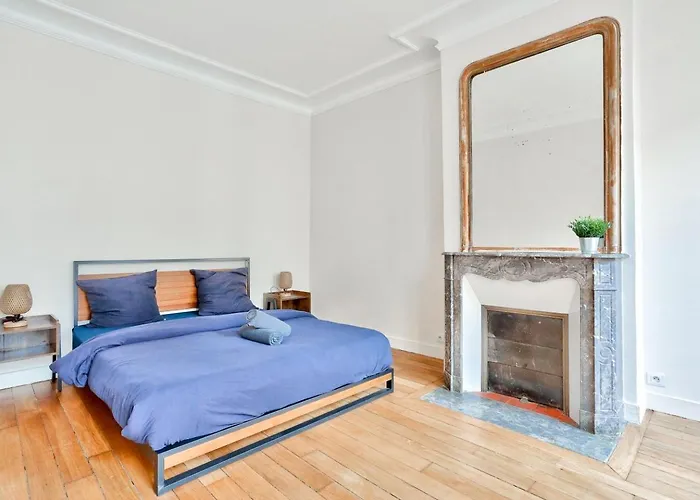 Apartment Arc De Triomphe Superbe Free Netflix *