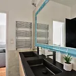 Arc De Triomphe Superbe Free Netflix Apartamento Paris